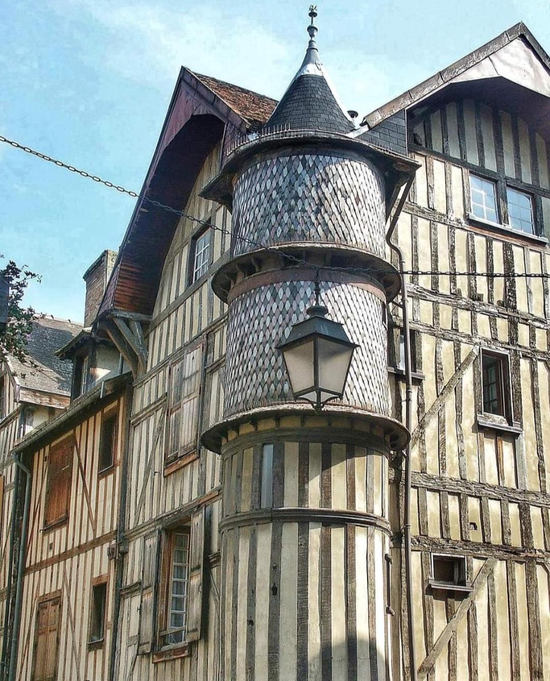 Appartement Cosy Tout Confort Troyes Extérieur photo